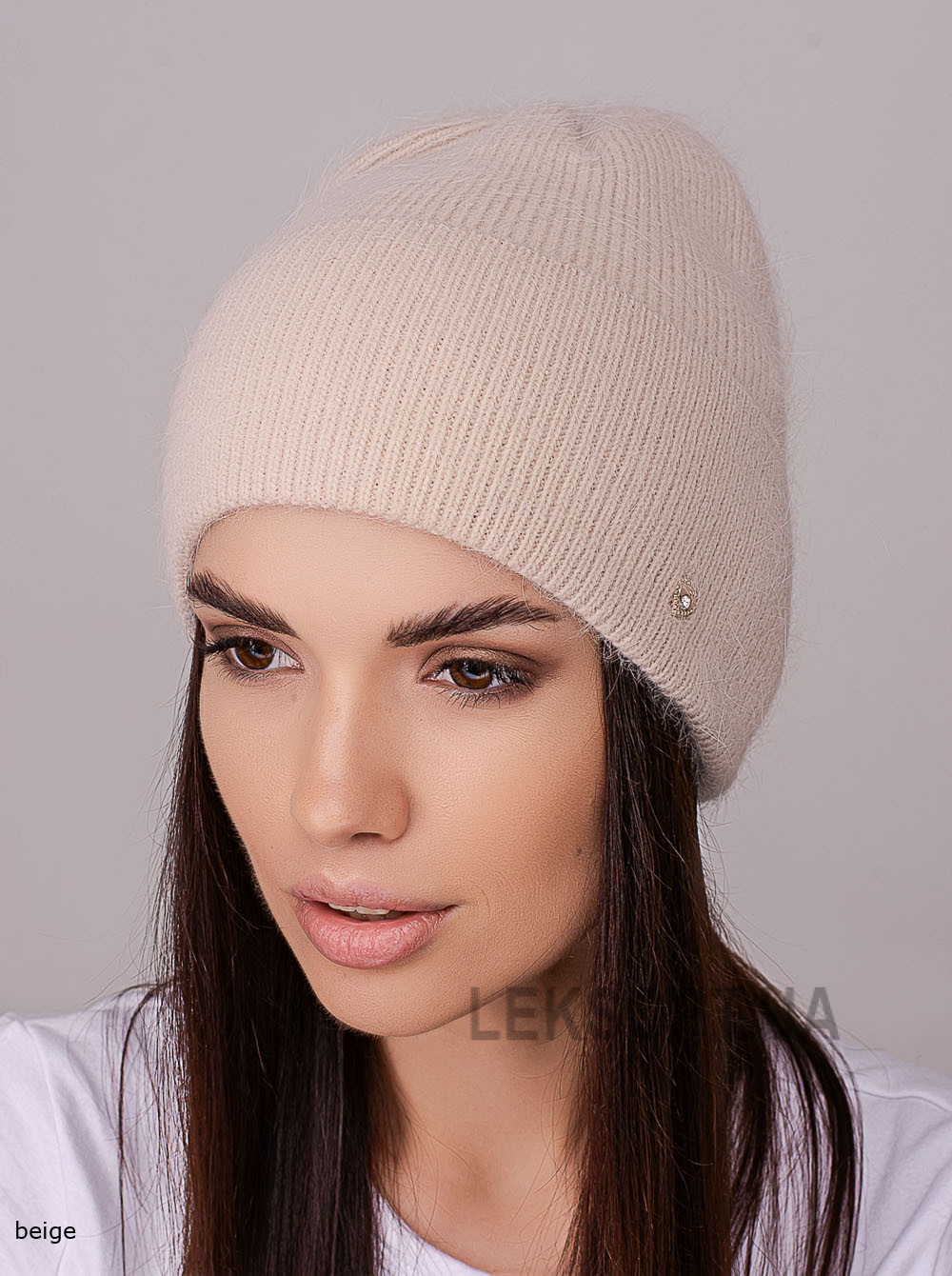 Women's cap with a turn-up Fidzhi