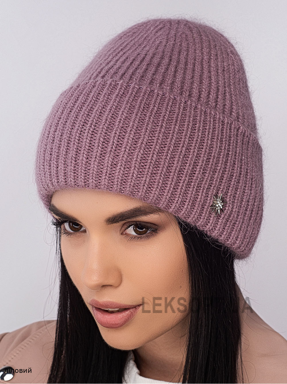 Придбати Жіноча шапка-ковпак з відворотом Альбiна Жіноча шапка-ковпак з відворотом Альбiна