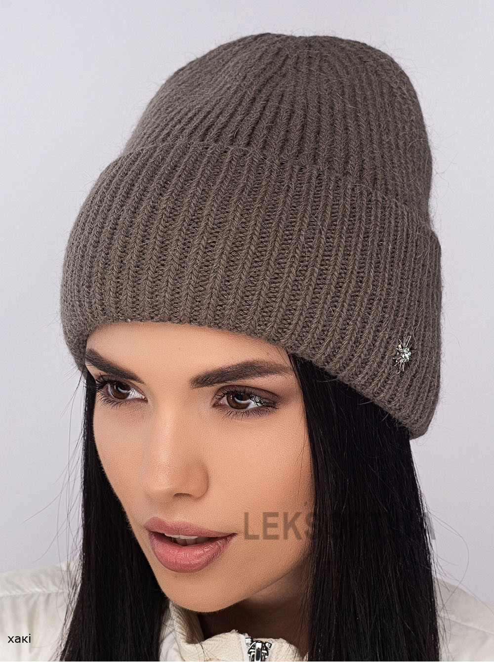 Придбати Жіноча шапка-ковпак з відворотом Альбiна Жіноча шапка-ковпак з відворотом Альбiна