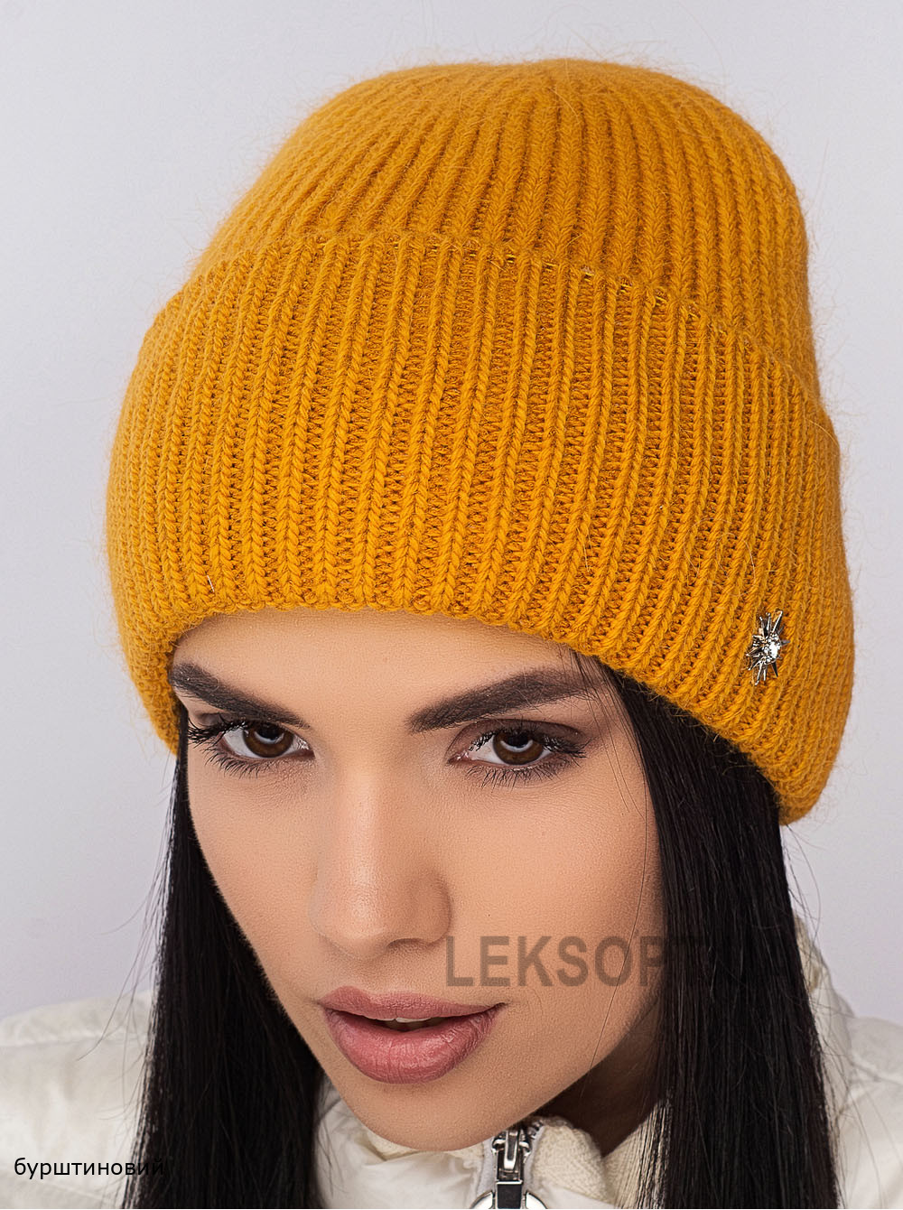 Придбати Жіноча шапка-ковпак з відворотом Альбiна Жіноча шапка-ковпак з відворотом Альбiна