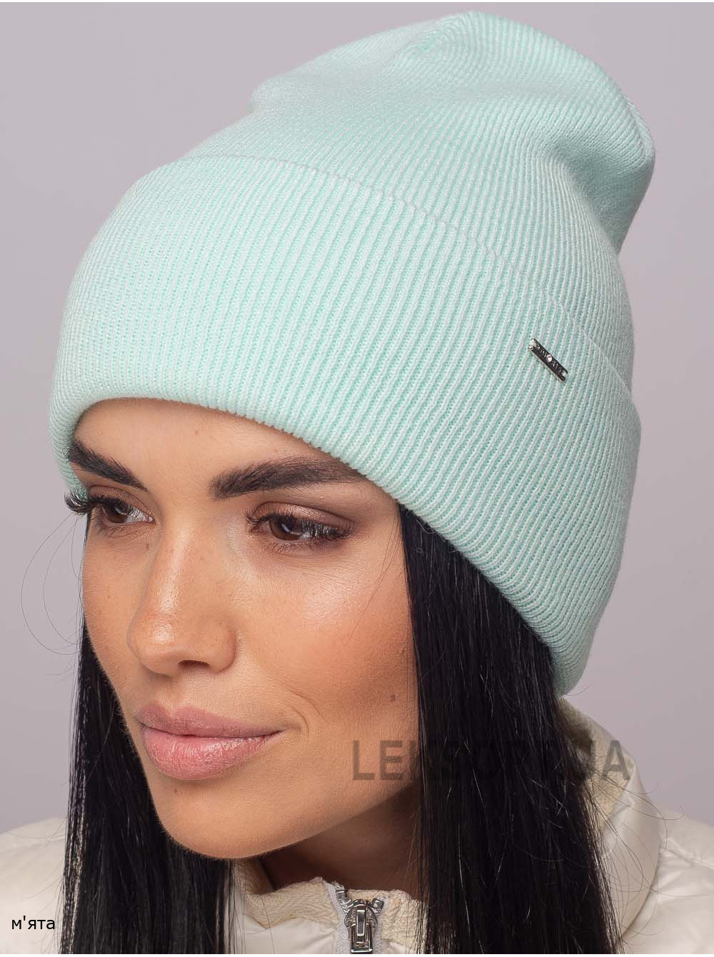 Жіноча шапка-ковпак з відворотом домiно