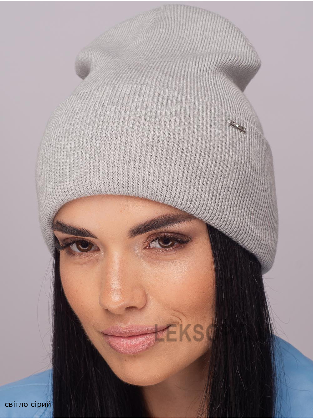 Жіноча шапка-ковпак з відворотом домiно