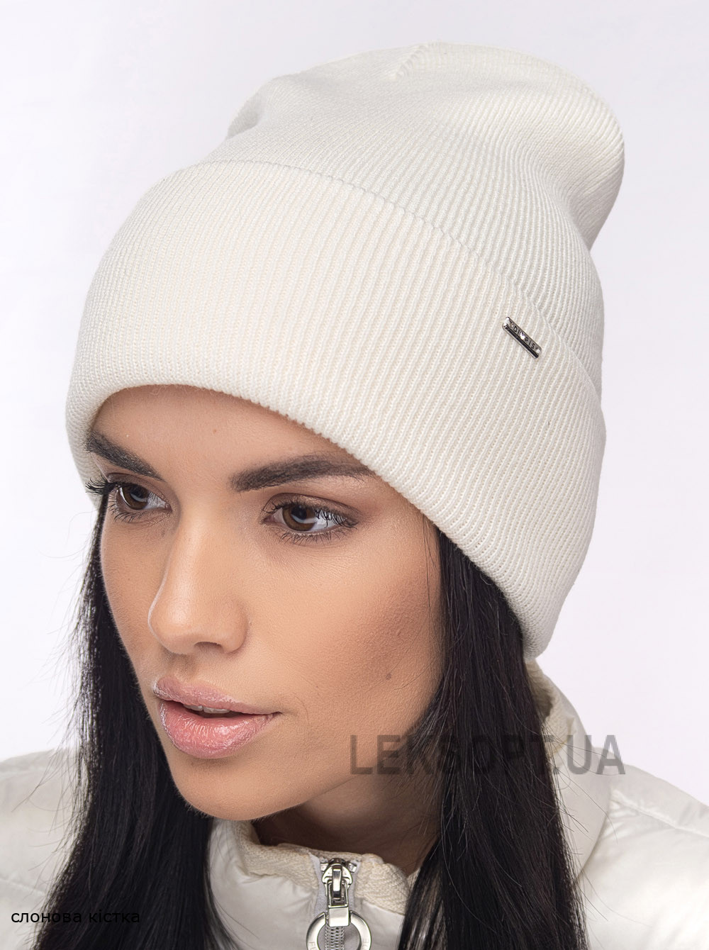 Жіноча шапка-ковпак з відворотом домiно