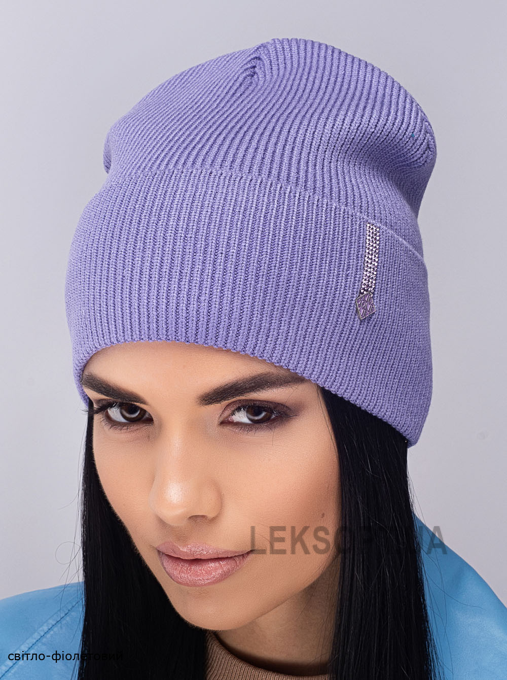 Придбати Жіноча шапка-ковпак з відворотом Красота Жіноча шапка-ковпак з відворотом Красота