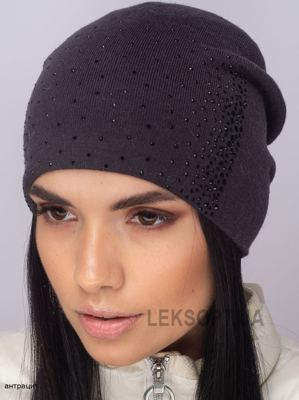 Придбати Жіноча шапка-ковпак зі стразами Ладья Жіноча шапка-ковпак зі стразами Ладья