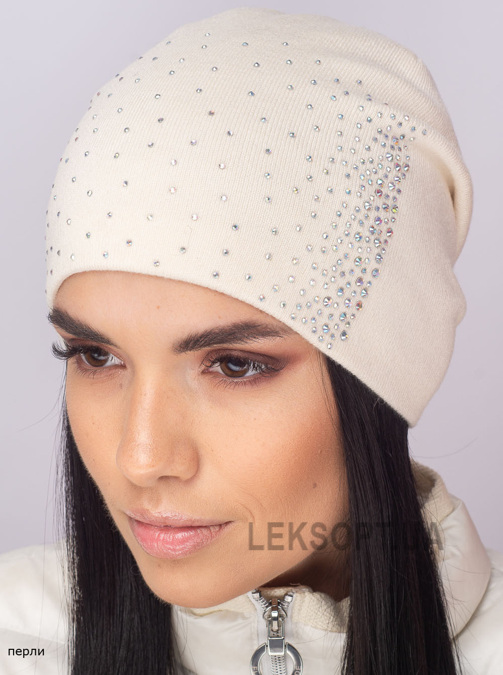 Придбати Жіноча шапка-ковпак зі стразами Ладья Жіноча шапка-ковпак зі стразами Ладья