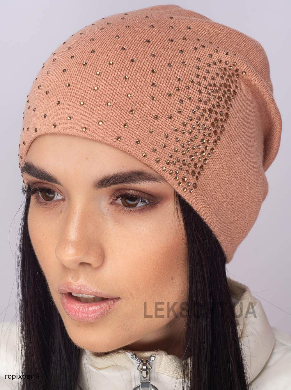 Придбати Жіноча шапка-ковпак зі стразами Ладья Жіноча шапка-ковпак зі стразами Ладья