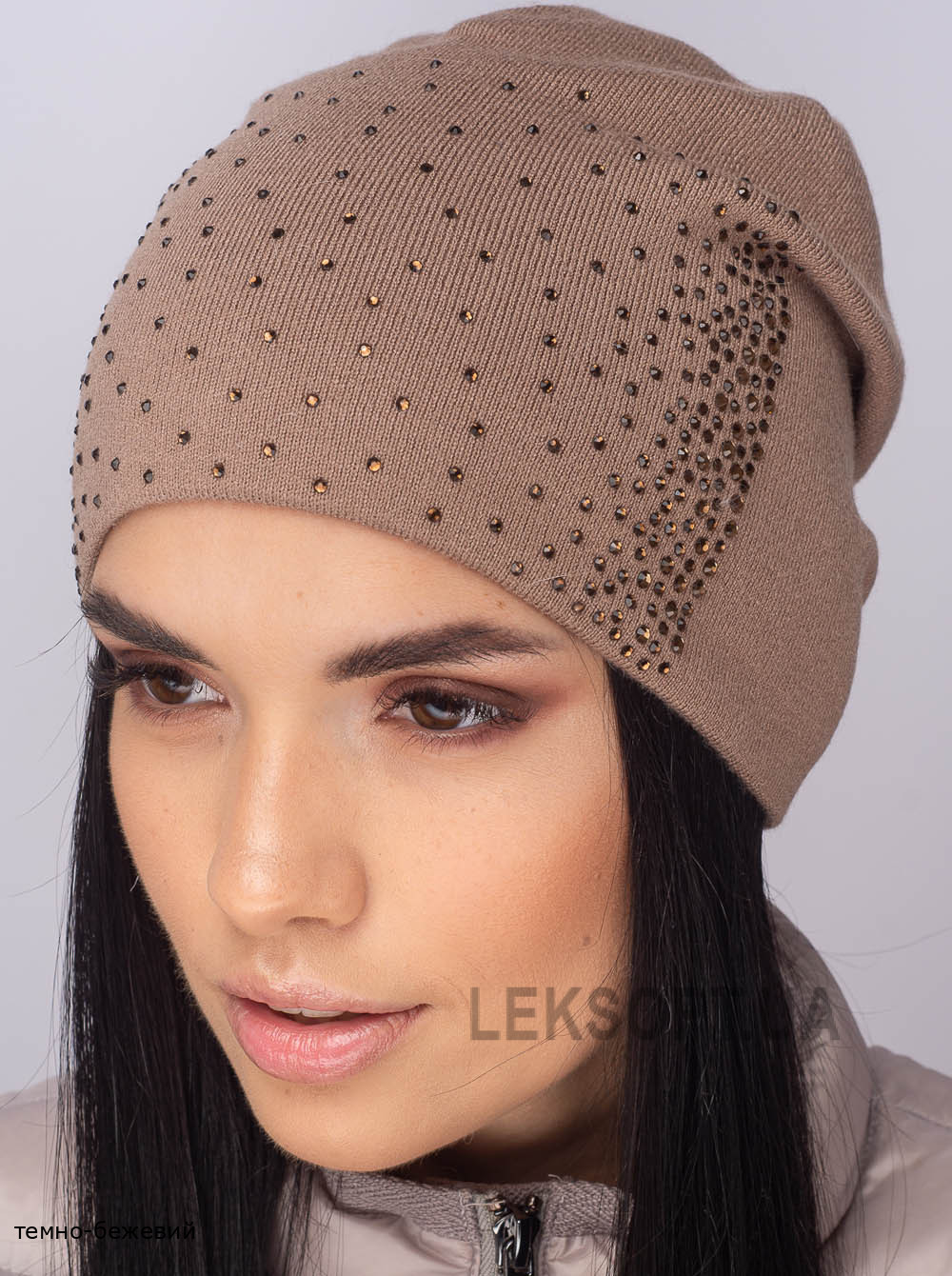 Придбати Жіноча шапка-ковпак зі стразами Ладья Жіноча шапка-ковпак зі стразами Ладья