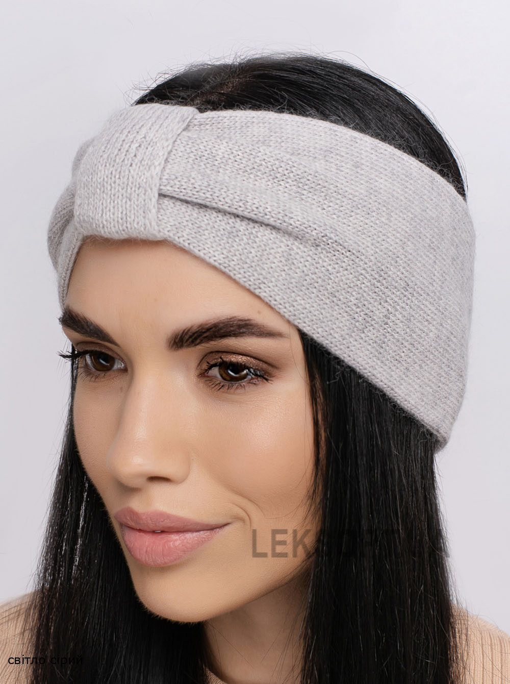 Жіноча пов'язка Аваль