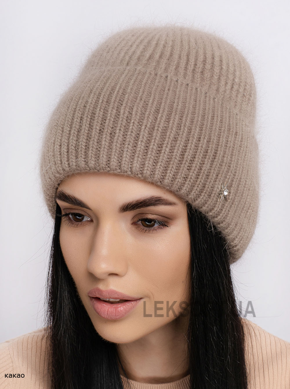 Придбати Жіноча шапка-ковпак з відворотом Альбiна Жіноча шапка-ковпак з відворотом Альбiна