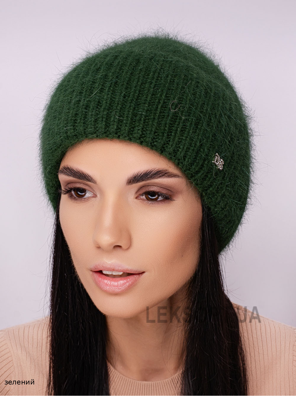 Придбати Жіноча шапка з відворотом Буковина Жіноча шапка з відворотом Буковина