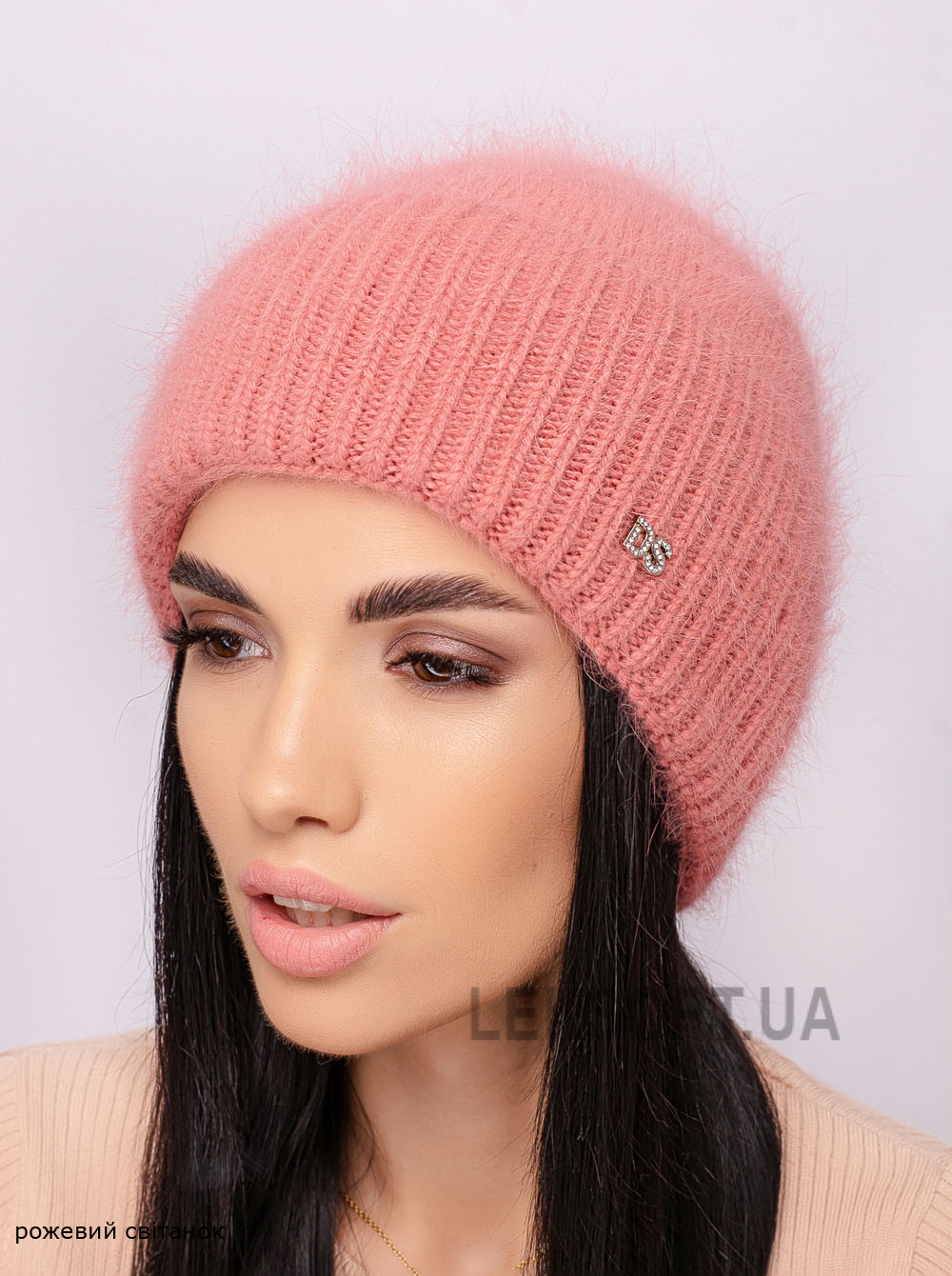 Придбати Жіноча шапка з відворотом Буковина Жіноча шапка з відворотом Буковина