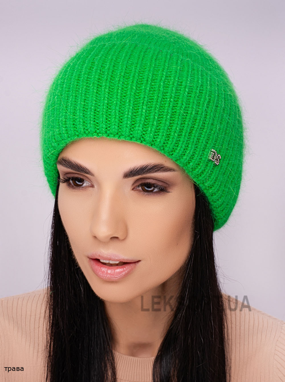 Придбати Жіноча шапка з відворотом Буковина Жіноча шапка з відворотом Буковина