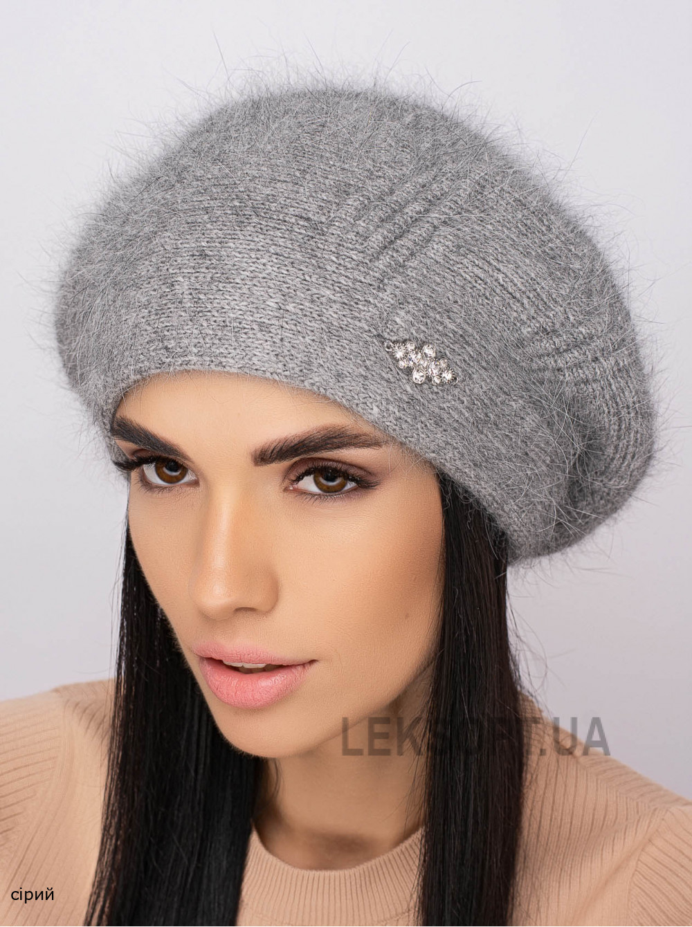 Придбати Жіночий берет Диво Жіночий берет Диво