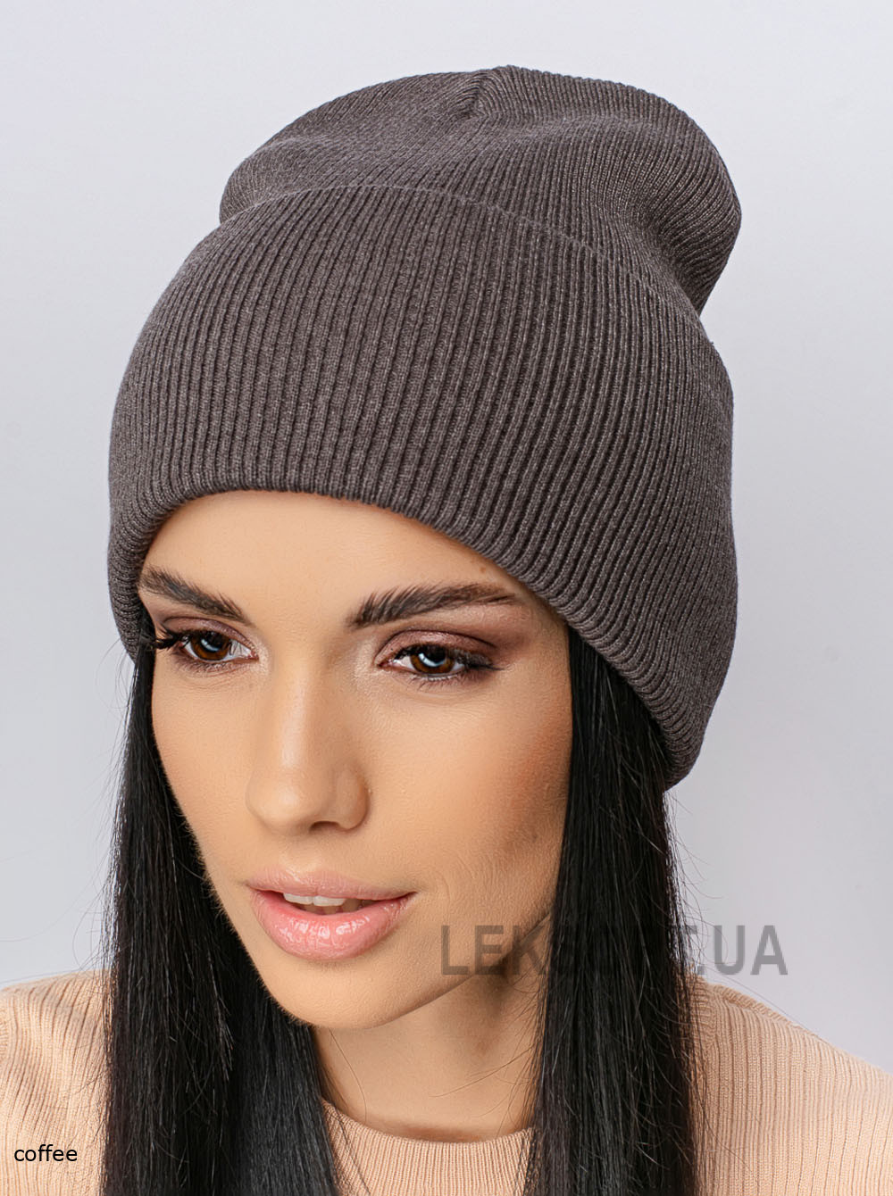 Women's cap Shved