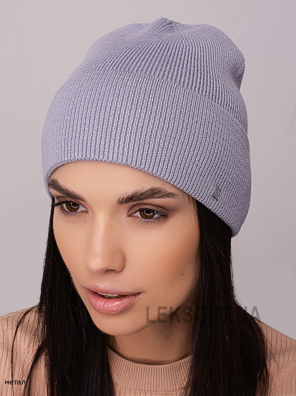 Придбати Жіноча шапка-ковпак з відворотом Банер Жіноча шапка-ковпак з відворотом Банер