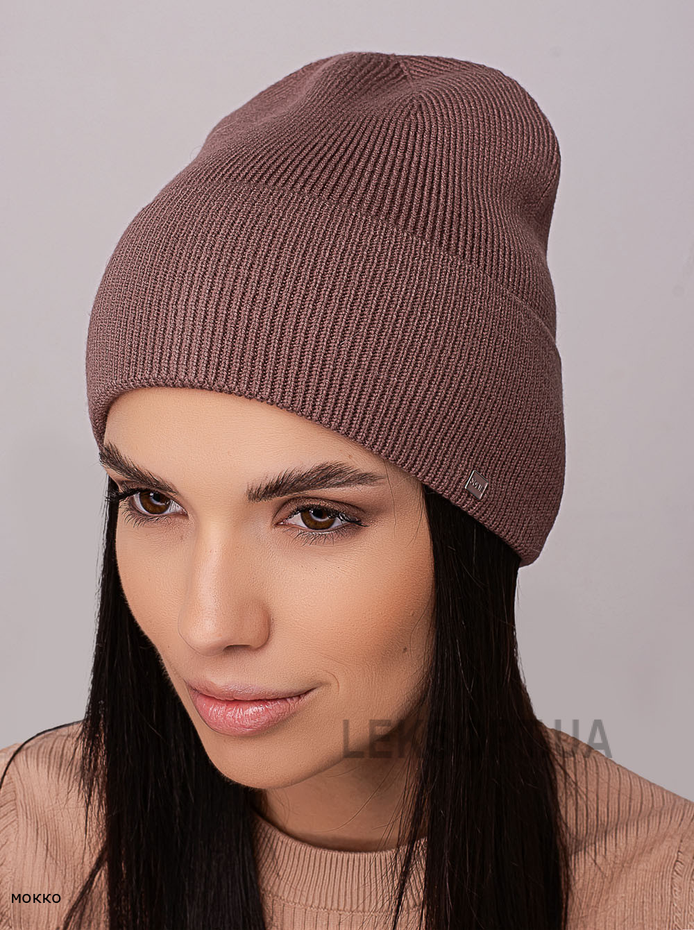 Придбати Жіноча шапка-ковпак з відворотом Банер Жіноча шапка-ковпак з відворотом Банер