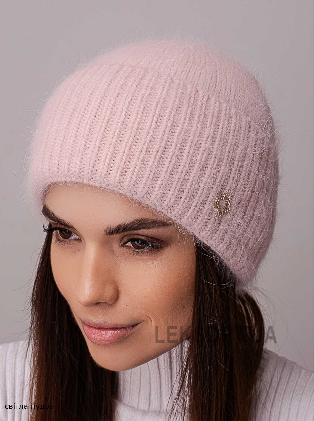 Придбати Жіноча шапка з відворотом Буковина Жіноча шапка з відворотом Буковина