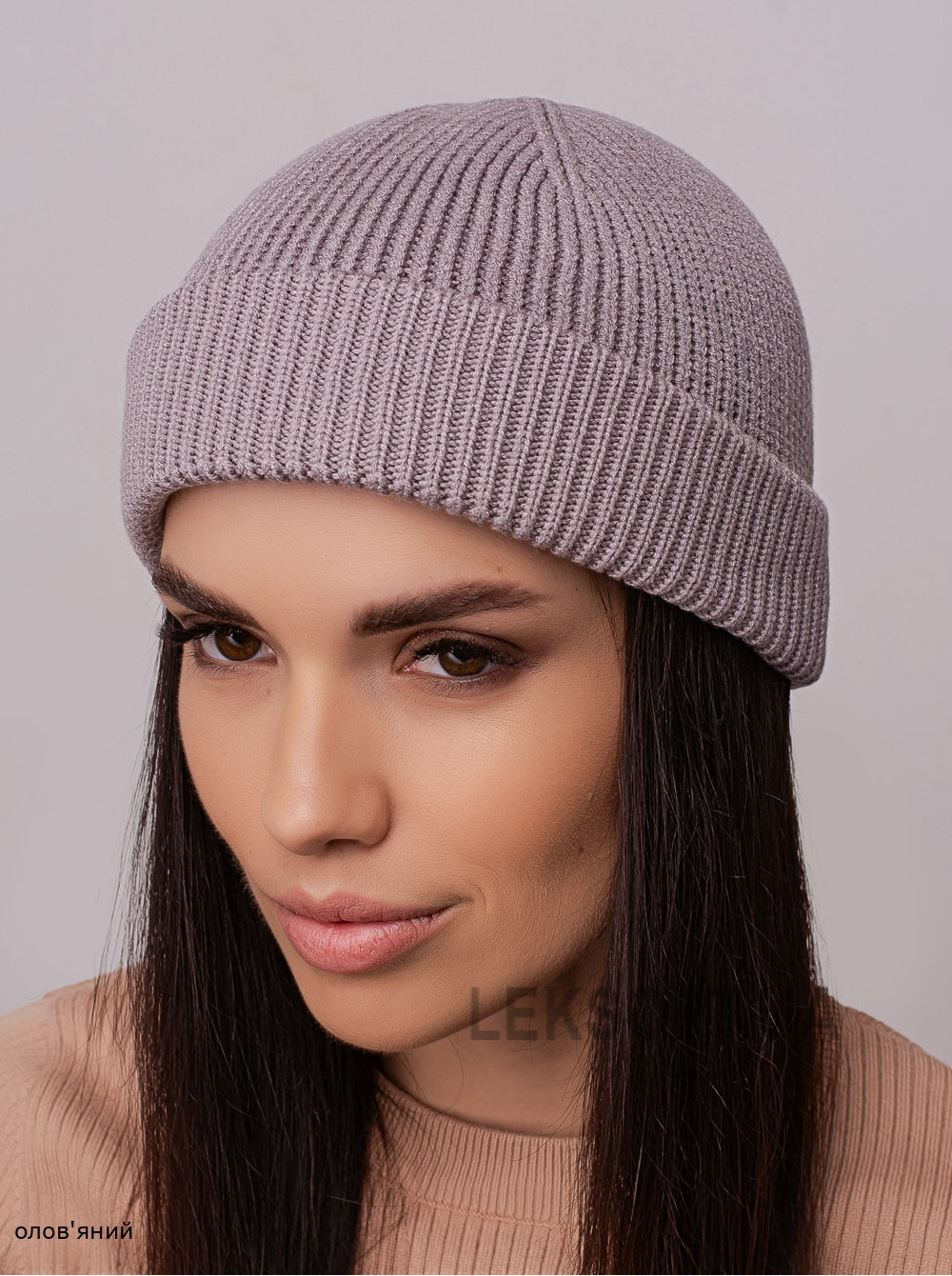 Придбати Жіноча шапка з відворотом Евєрєст Жіноча шапка з відворотом Евєрєст