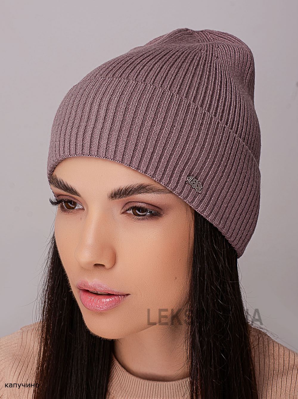 Придбати Жіноча шапка-ковпак з відворотом Фортуна Жіноча шапка-ковпак з відворотом Фортуна