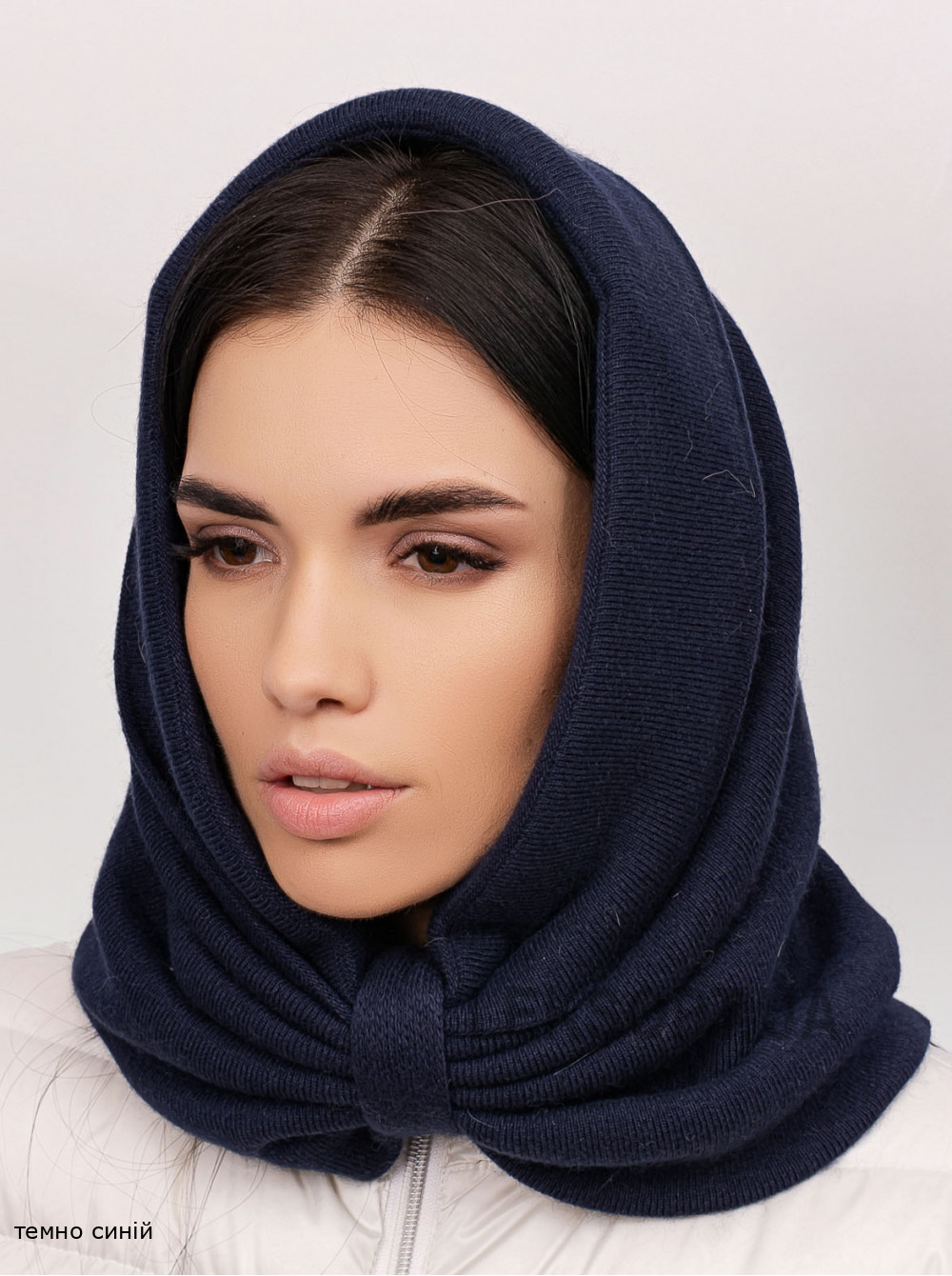 Жіночий капор Хобі