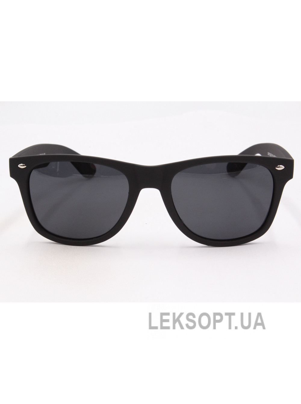 Солнцезащитные очки Cheysler CH02220