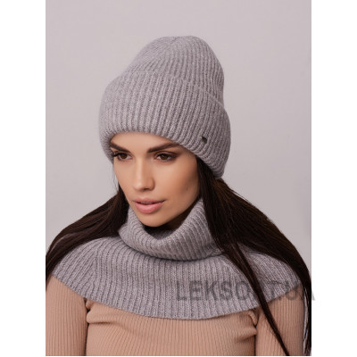 темно-серый